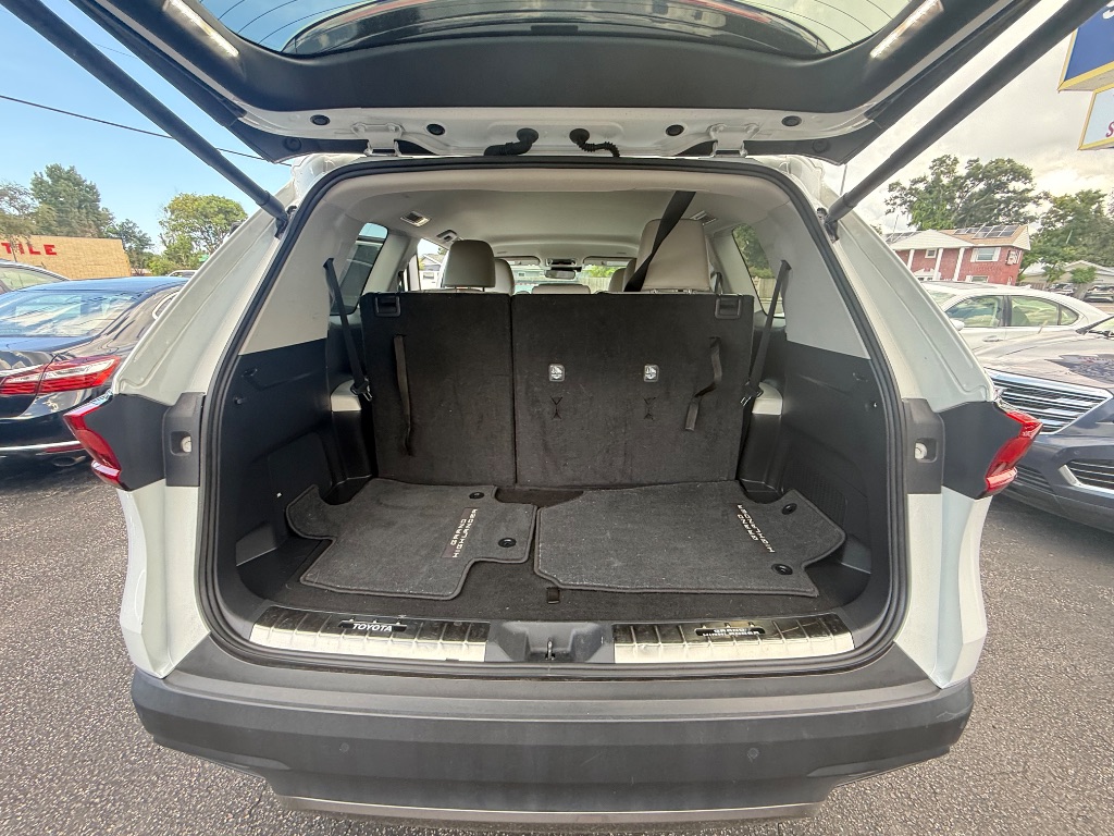 2024 Toyota Grand Highlander Limited - Photo 14