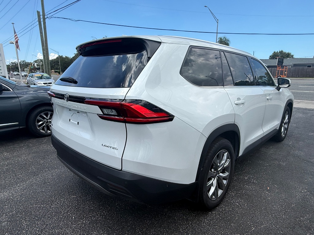 2024 Toyota Grand Highlander Limited - Photo 6
