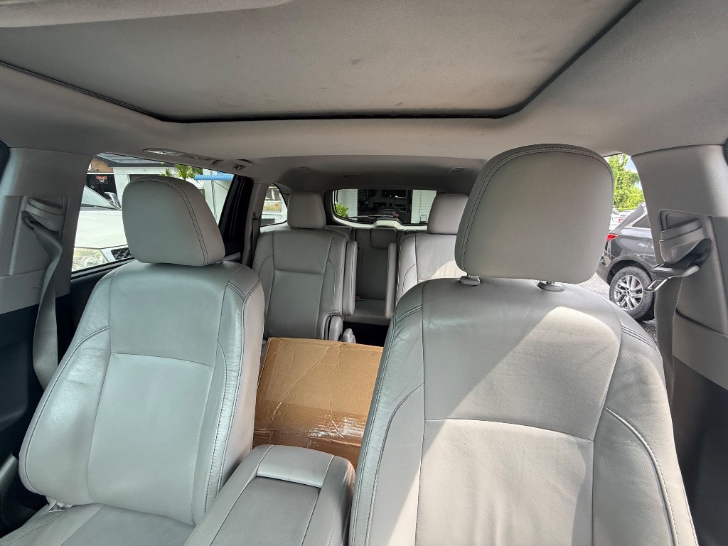 2016 Toyota Highlander XLE - Photo 10